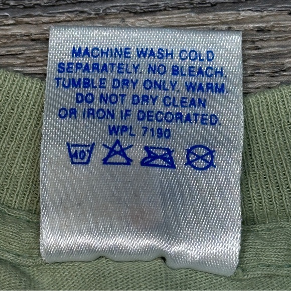 Vintage Hawaiian Tee - Polynesian Map Graphic Tee - HL Miller - USA - Size Large - Picture 7 of 7